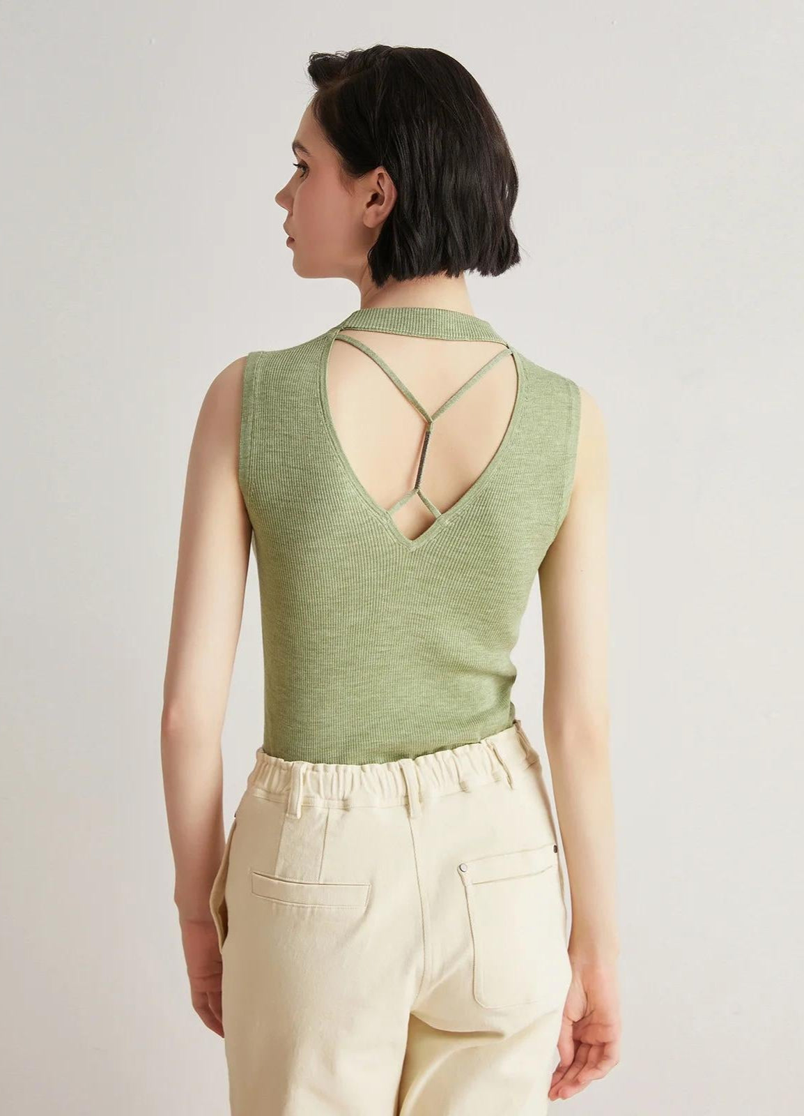 Yün & İpek Yüksek Yaka Kolsuz Örgü Yelek