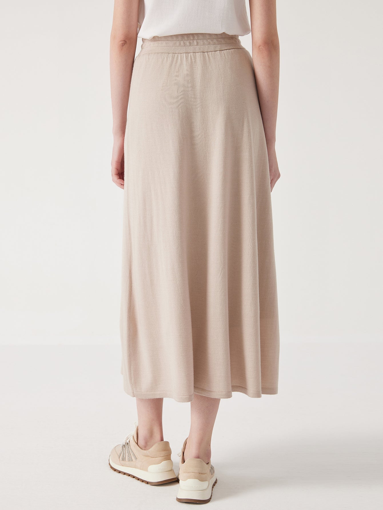 Yün & İpek Çiçek İşlemeli Etek