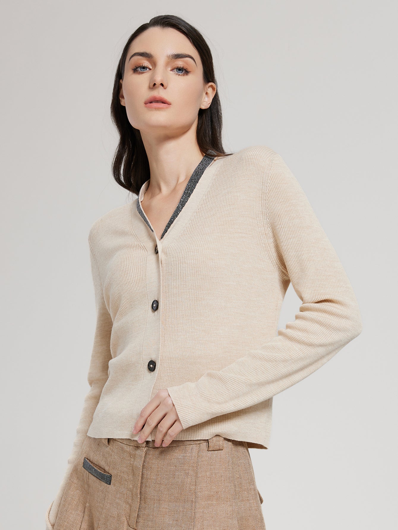 Yün & İpek V Yaka Hırka