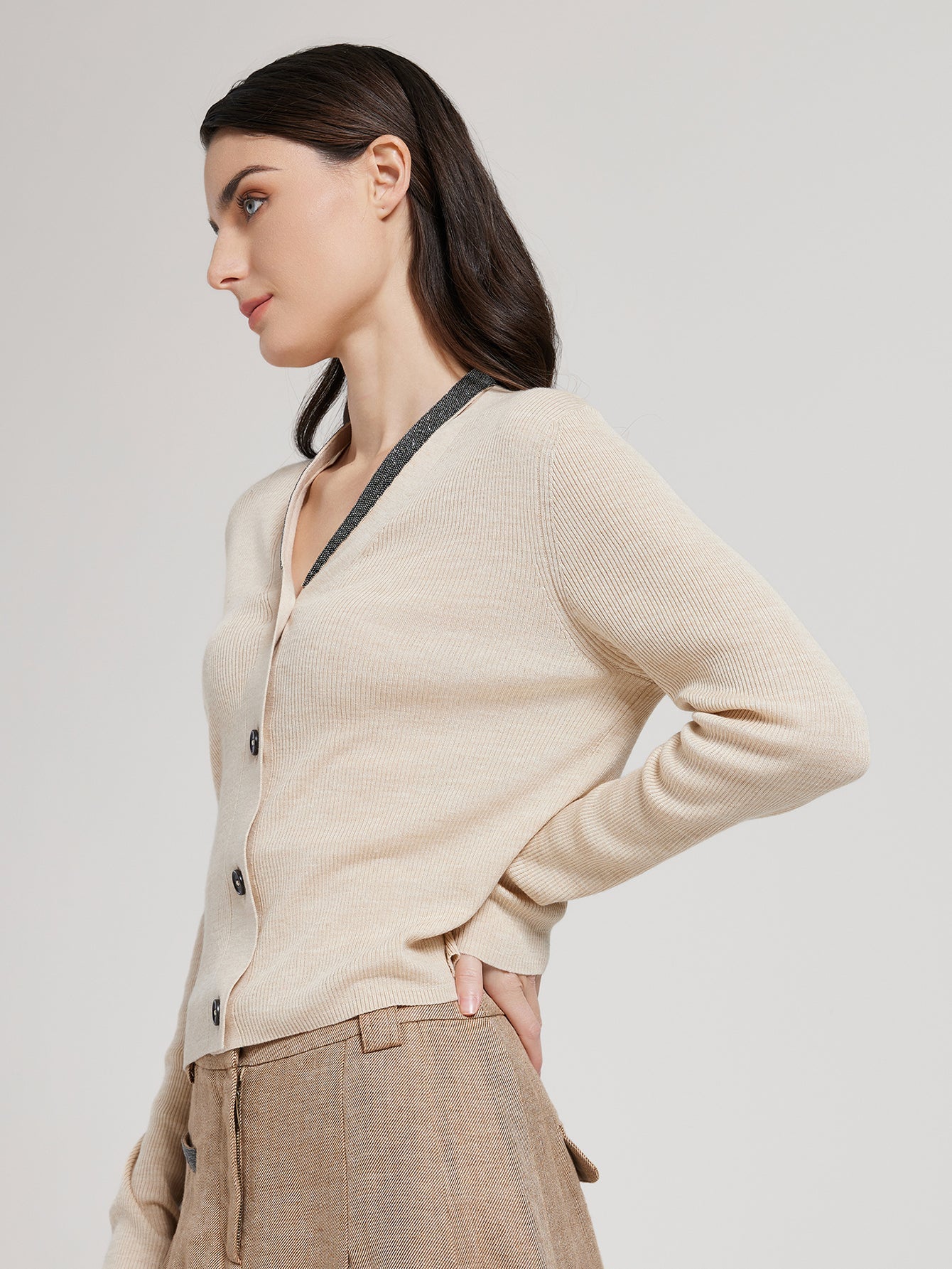 Yün & İpek V Yaka Hırka