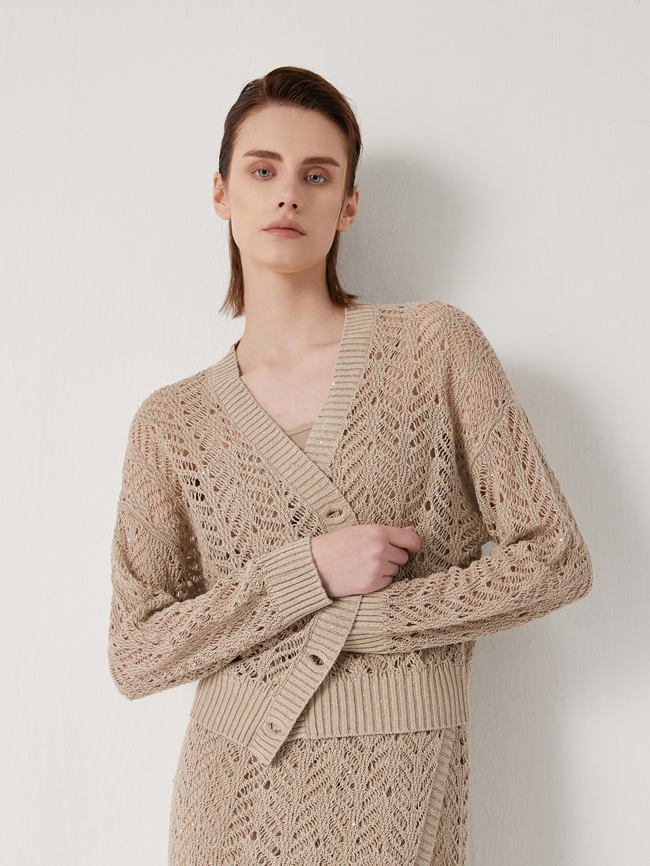 Keten Yarı Şeffaf Örgü Hırka