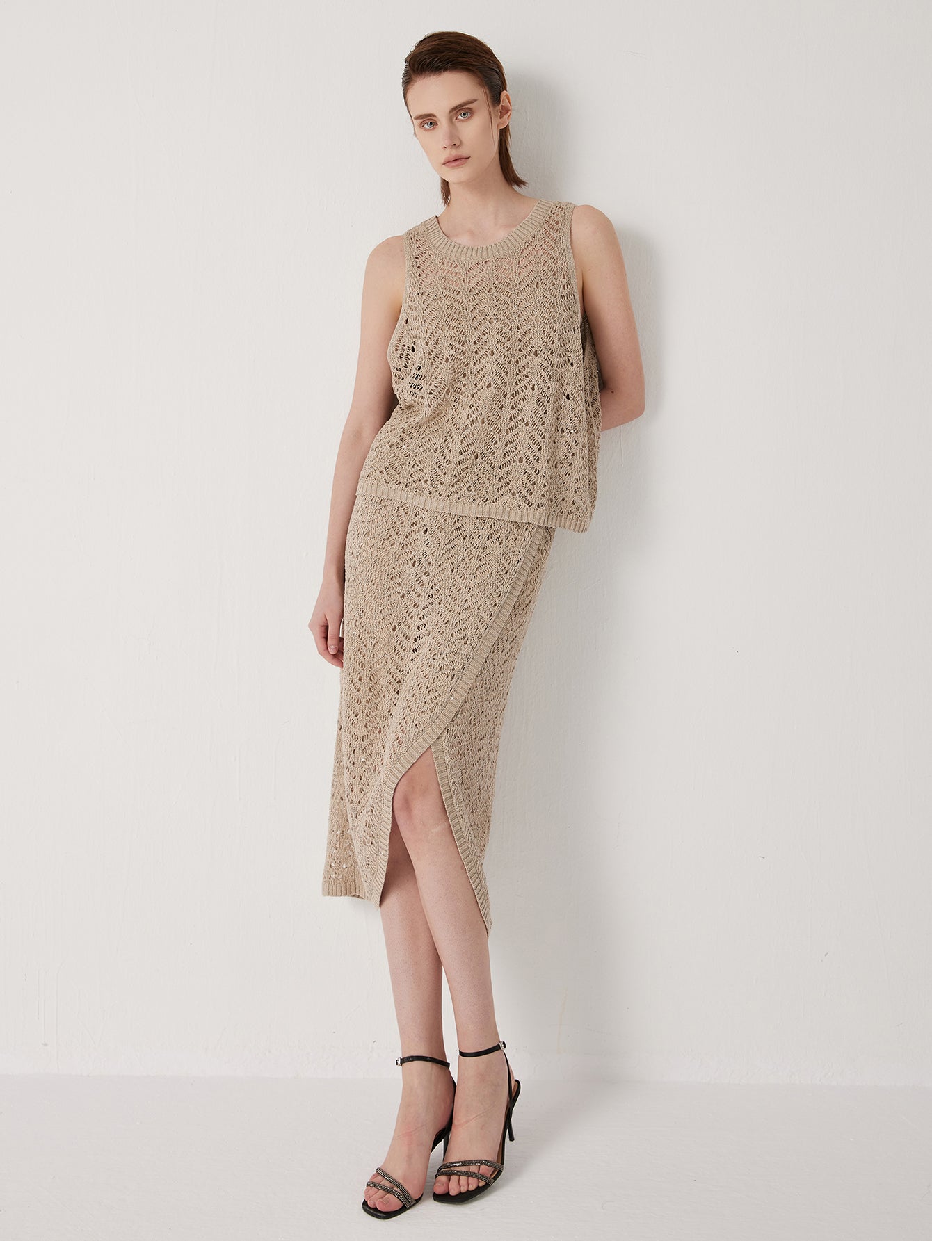 Keten Yarı Açık Çizgili Dikişsiz Örgü Üst