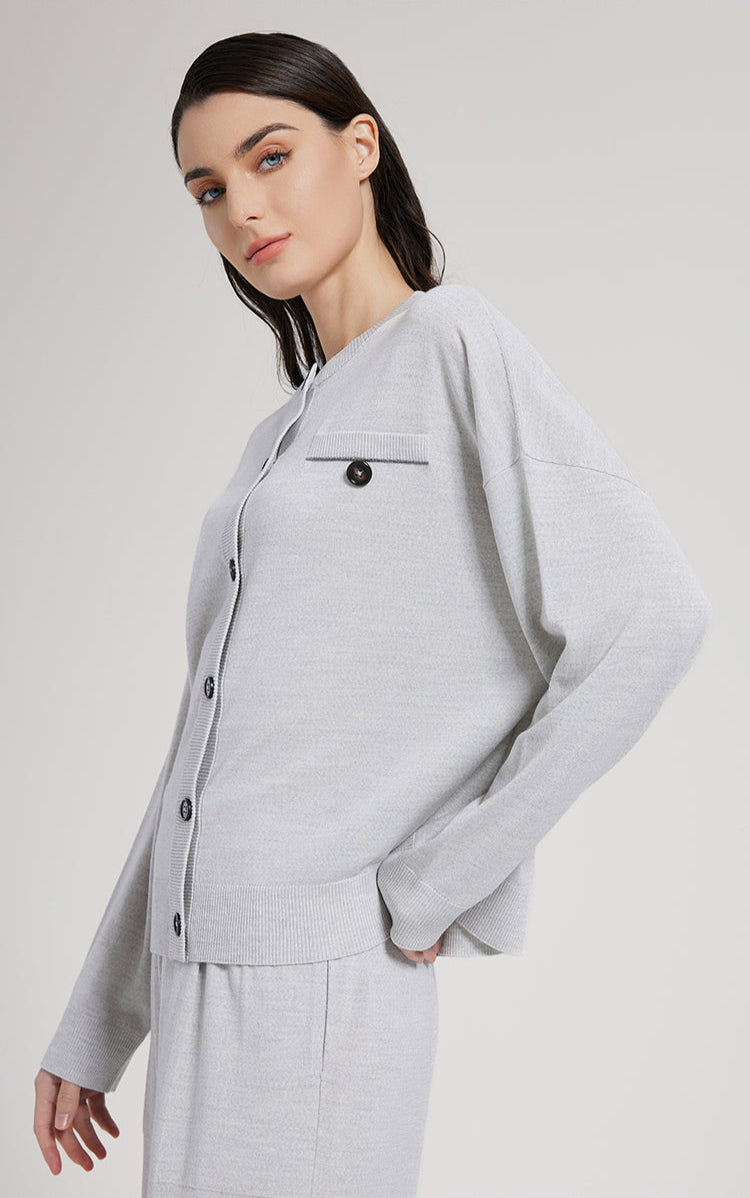 Merino Yünü İnce Dokulu Düğmeli Hırka