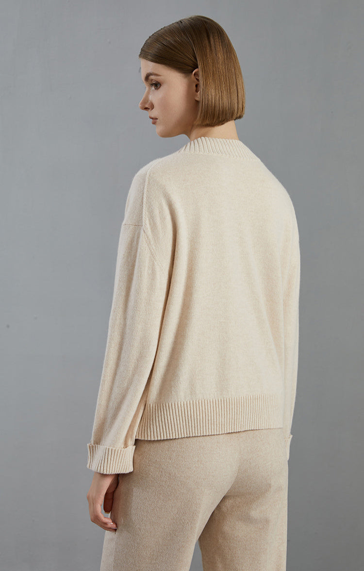 Saf Kaşmir Düğmeli  Hırka