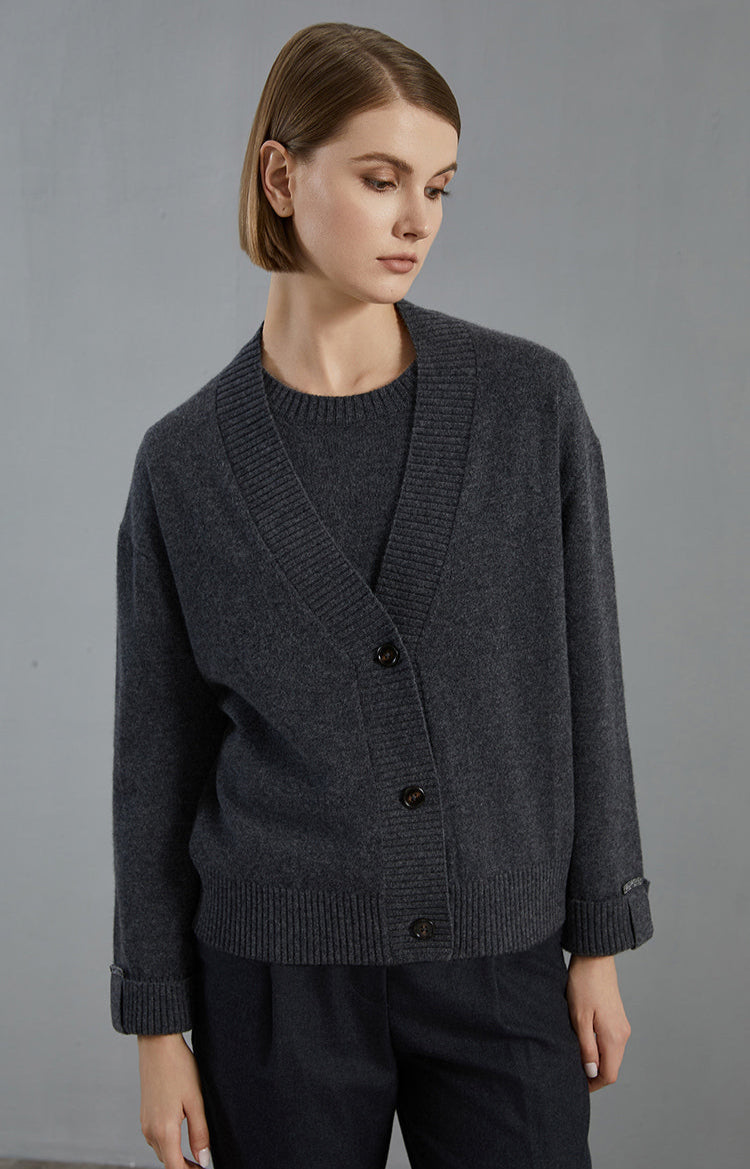 Saf Kaşmir Düğmeli  Hırka