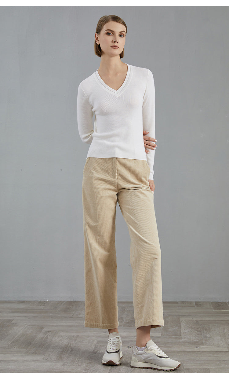 Merino Yünü İnce Dokulu V Yaka Kazak