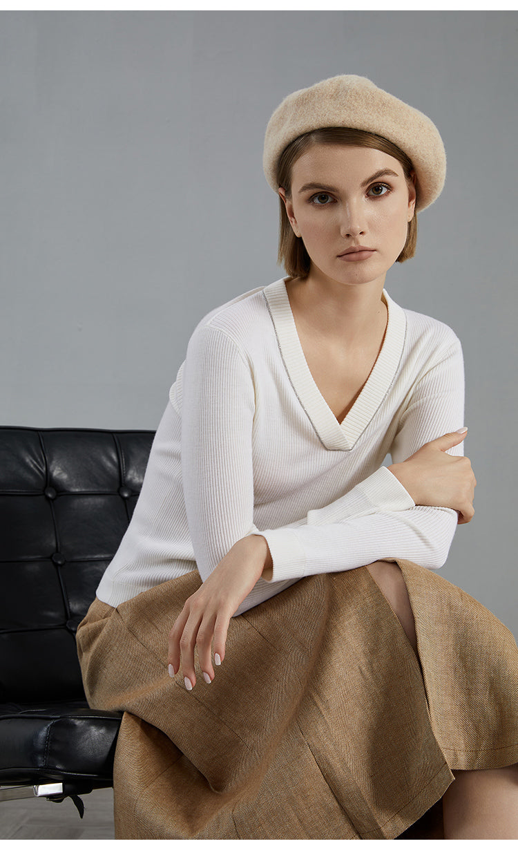 Merino Yünü V Yaka Triko Kazak