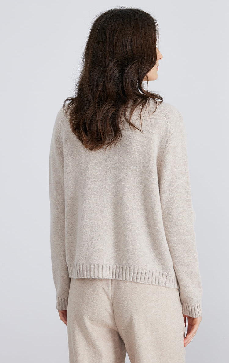 Merino Yünü Kareli Örgü Hırka