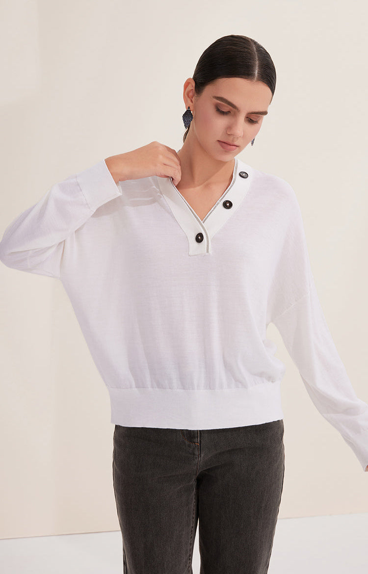 Merino Yünü V Yaka Düğmeli Triko