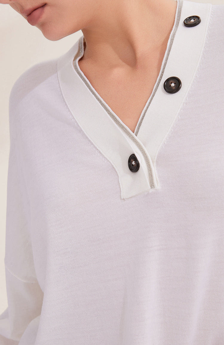 Merino Yünü V Yaka Düğmeli Triko