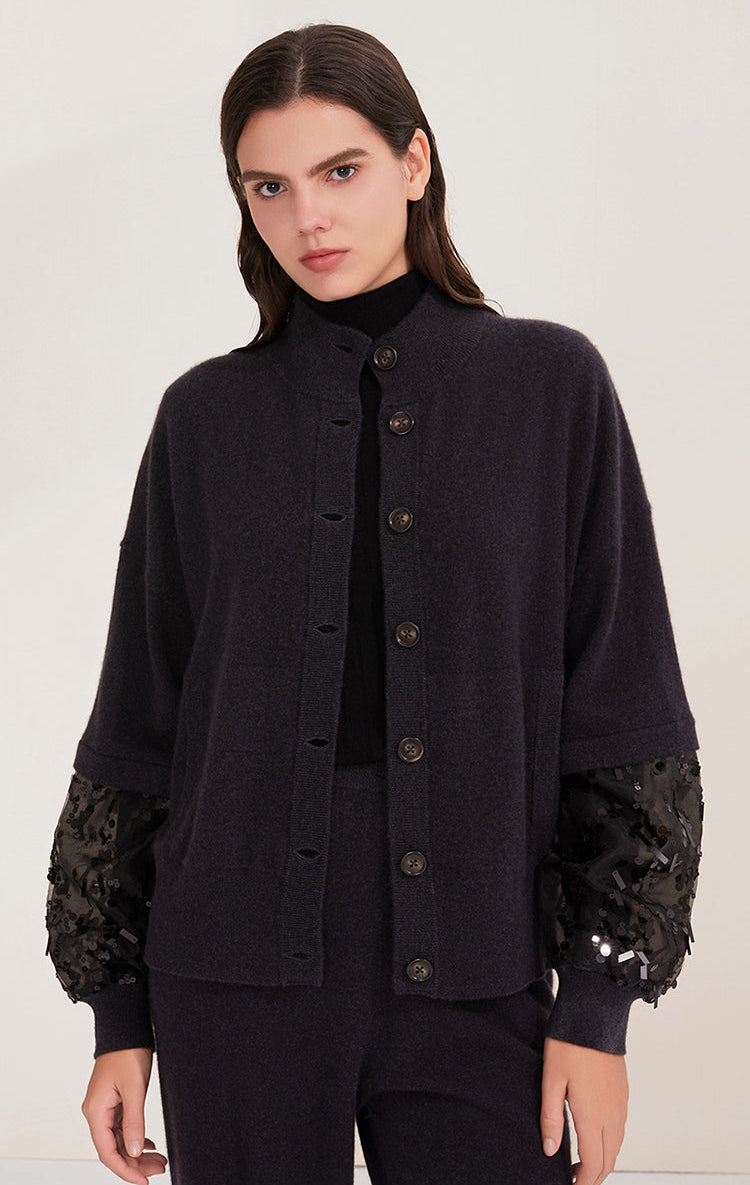 Saf Kaşmir İşlemeli Hırka