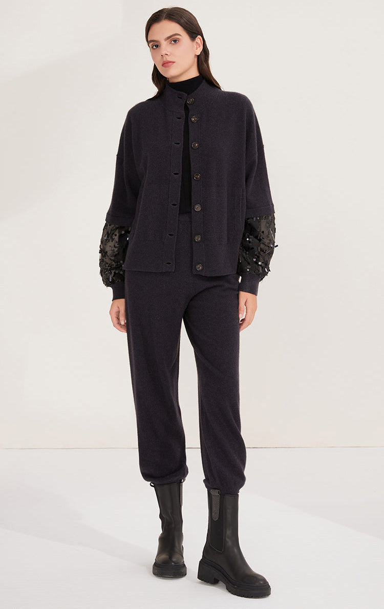 Saf Kaşmir İşlemeli Hırka