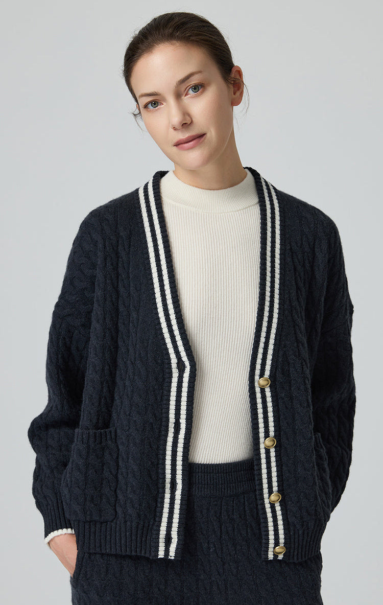 Merino Yünü Örgü Kontrast Hırka