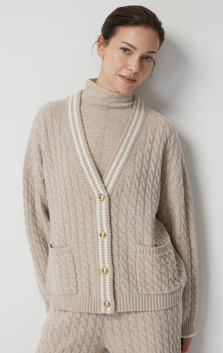 Merino Yünü Örgü Kontrast Hırka