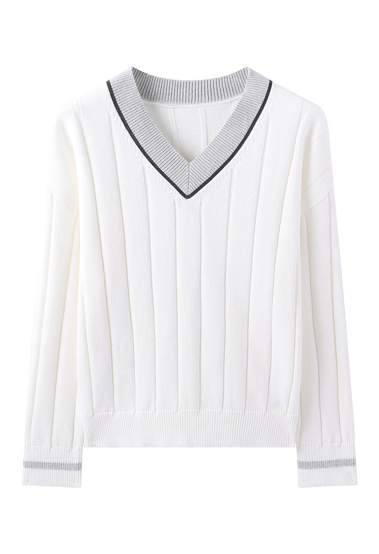 Pamuk V Yaka Kontrast Detaylı Kazak