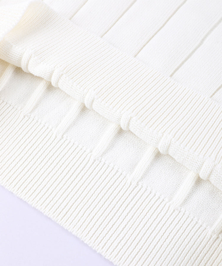 Pamuk V Yaka Kontrast Detaylı Kazak