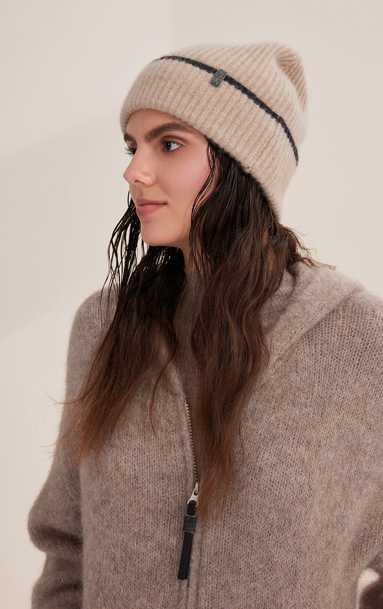 Saf Kaşmir Nervürlü Bere