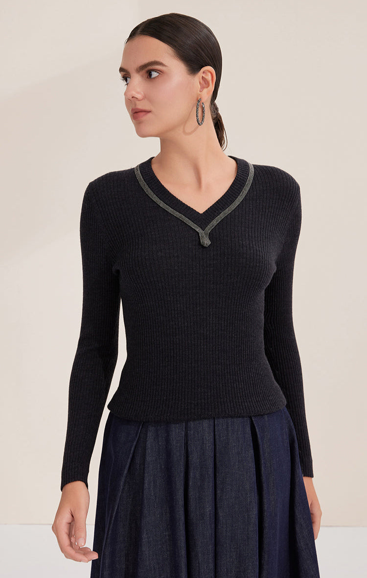 Merino Yünü V Yaka Çizgili Kazak