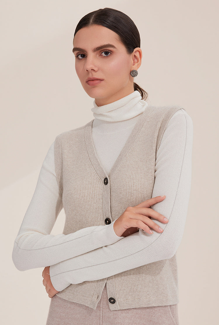 Saf Kaşmir Düğmeli Yelek