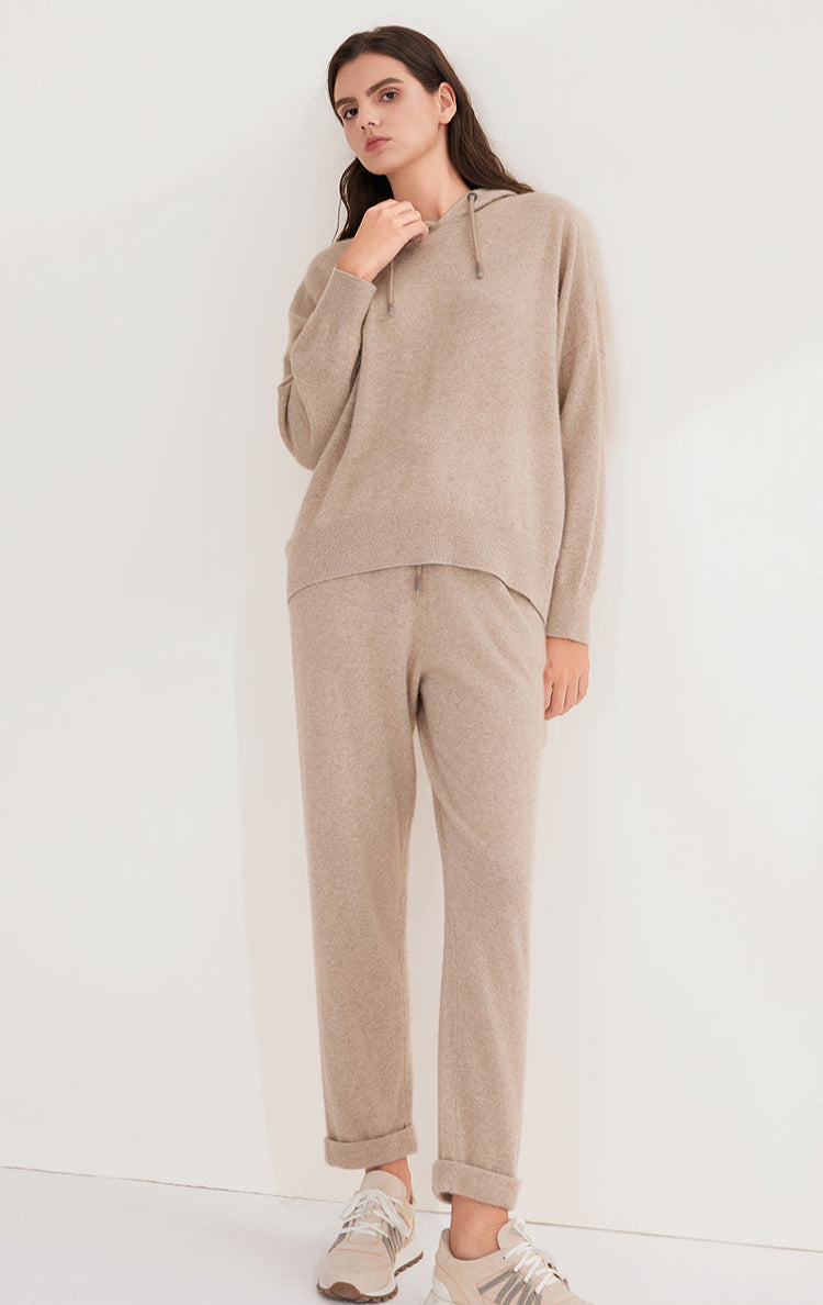 Saf Kaşmir Bol Kesim Kapüşonlu Kazak