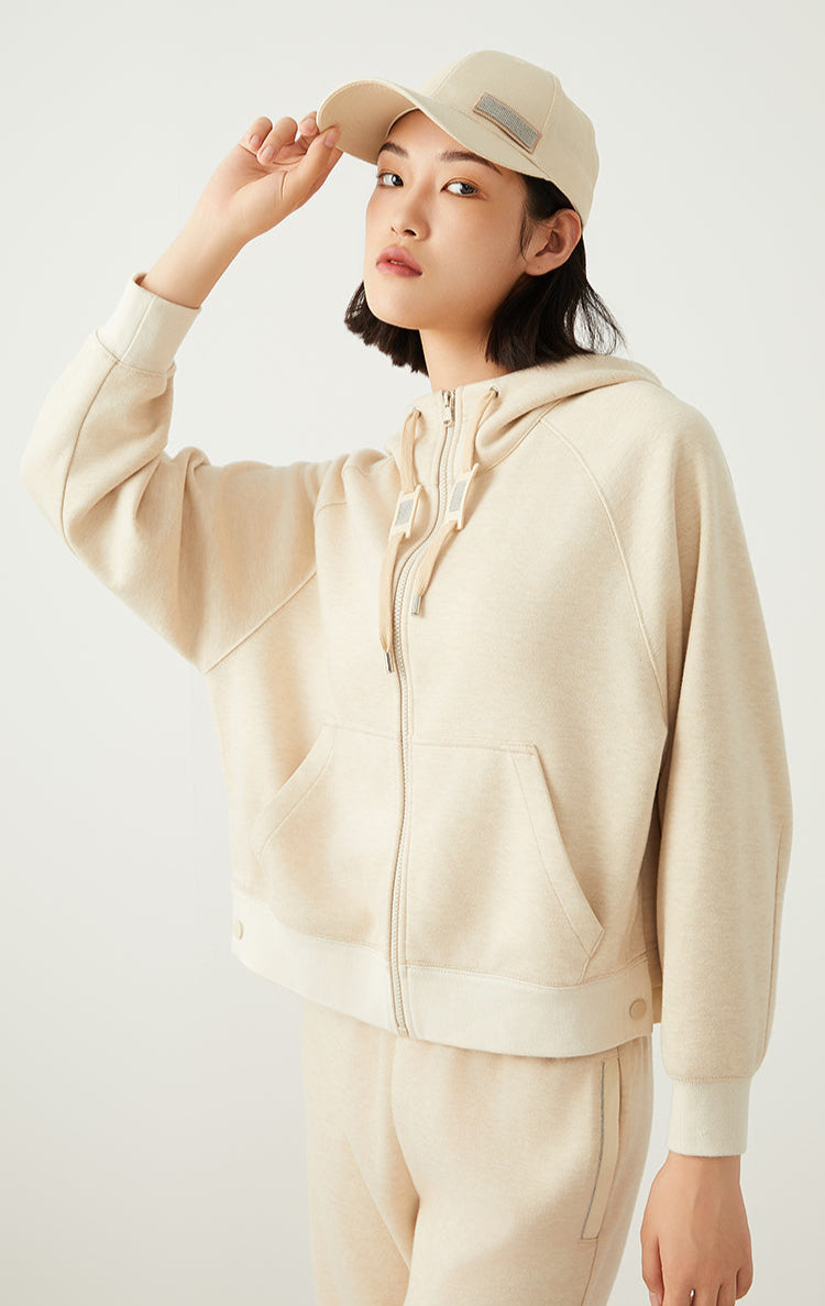 Yün Kapüşonlu Hırka