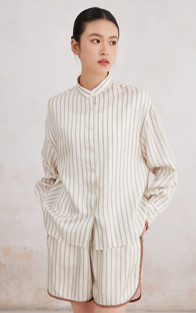 İpek Çizgili Düğmeli Gömlek